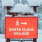 Arctic Circle Close To Santa's Village 度假居 罗瓦涅米