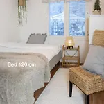 Arctic Circle Close To Santa's Village 度假居 *