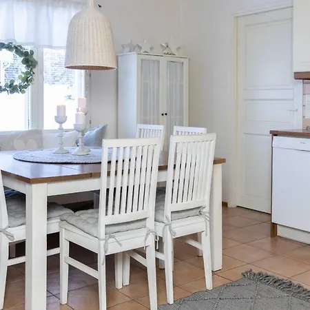 Arctic Circle Close To Santa's Village Tatil Evi Rovaniemi