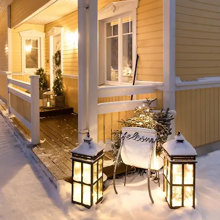 Arctic Circle Close To Santa's Village בית נופש *