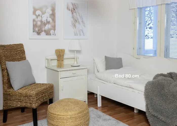 Arctic Circle Close To Santa's Village בית נופש